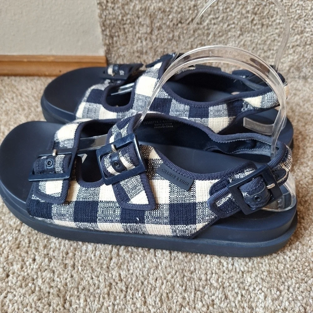 Charles And Keith Womens Navy/Cream Gingham Platform Buckle Sandals Size 41